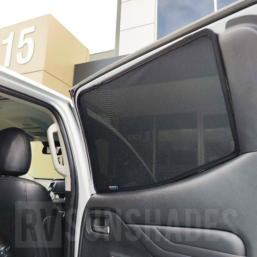 Mitsubishi Triton Sun Shade