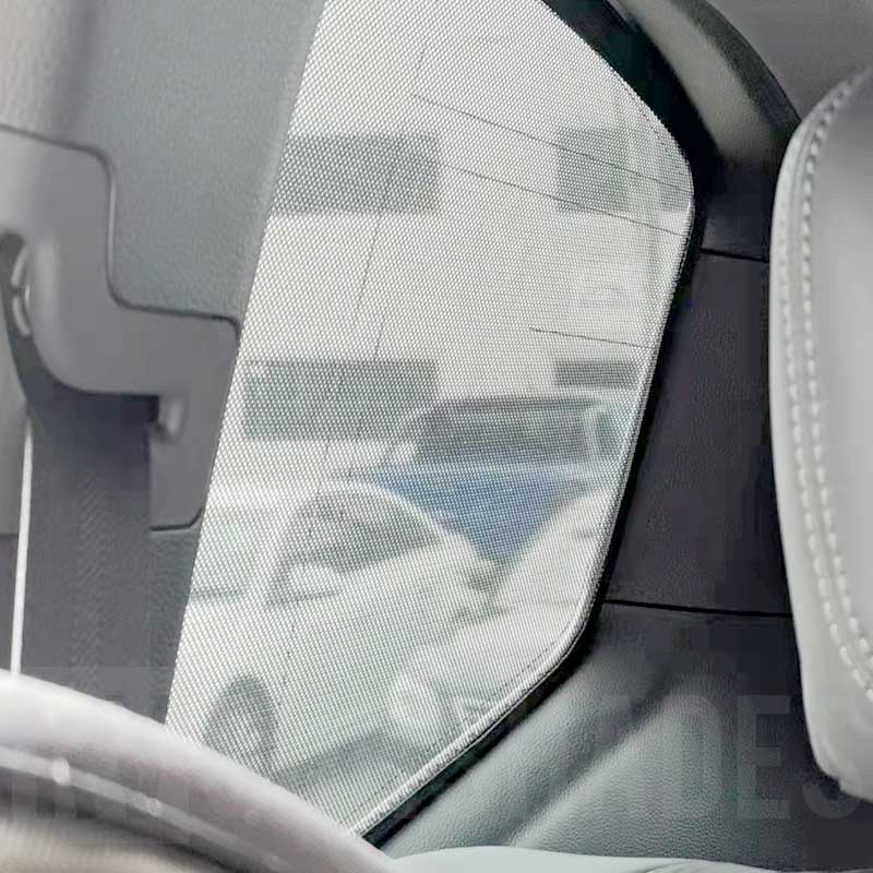 LANDCRUISER 300 SERIES WINDOW SHADES