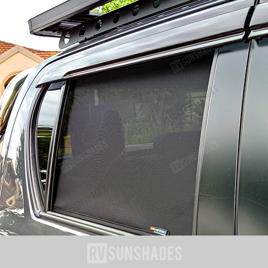 RVSUNSHADES-Hilux-Shade-2