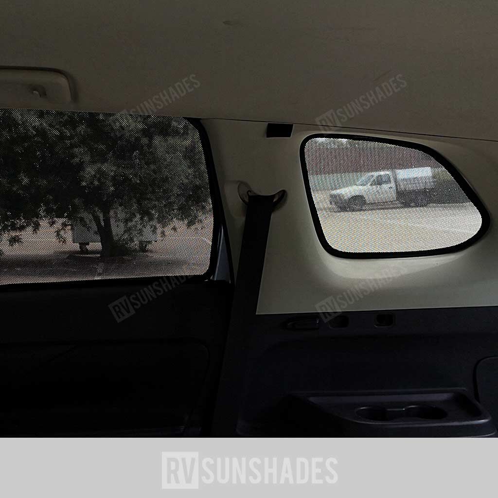 Audi Q7 Window Sun Shade 4L 2005-2015 [Quarter Window] - RVSUNSHADES