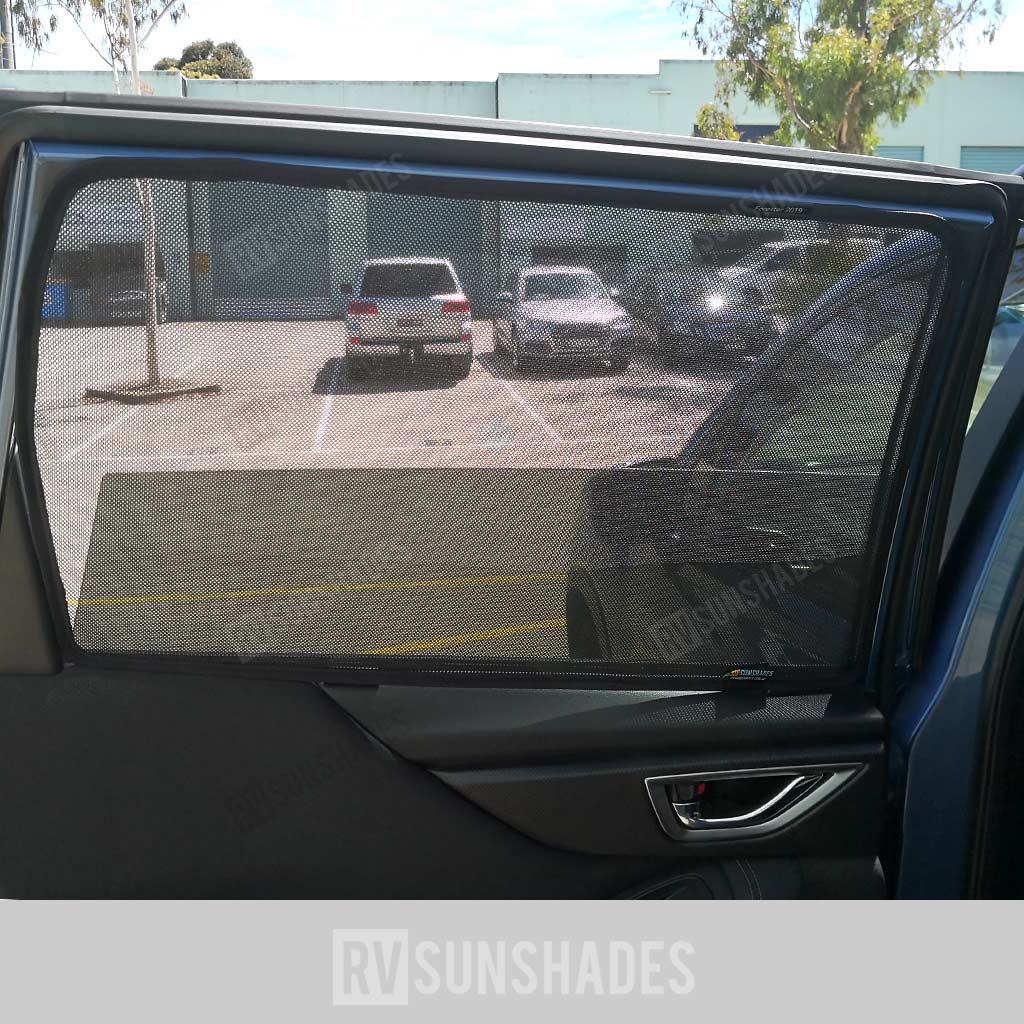 RVSUNSHADES-SUBARU-FORESTER-2018-CAR-SHADES-1