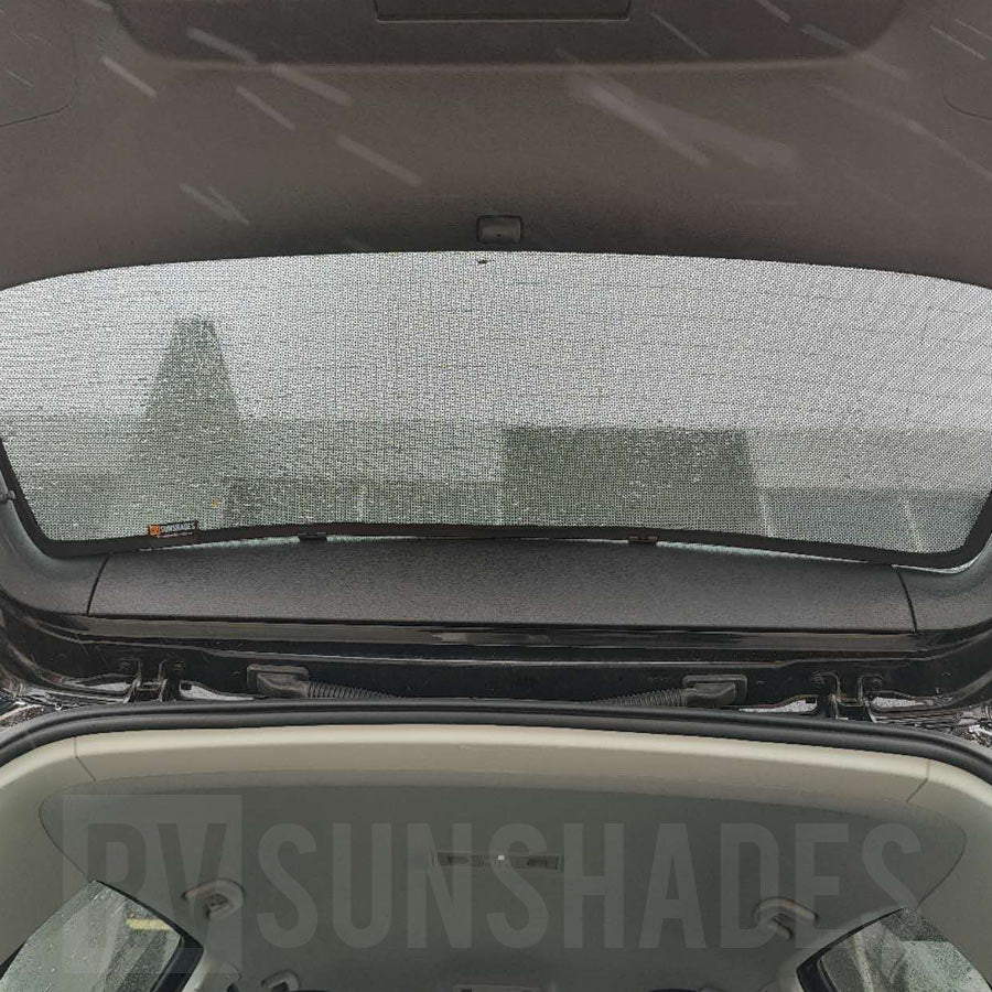 GOLF MK7 TAILGATE SUN SHADE